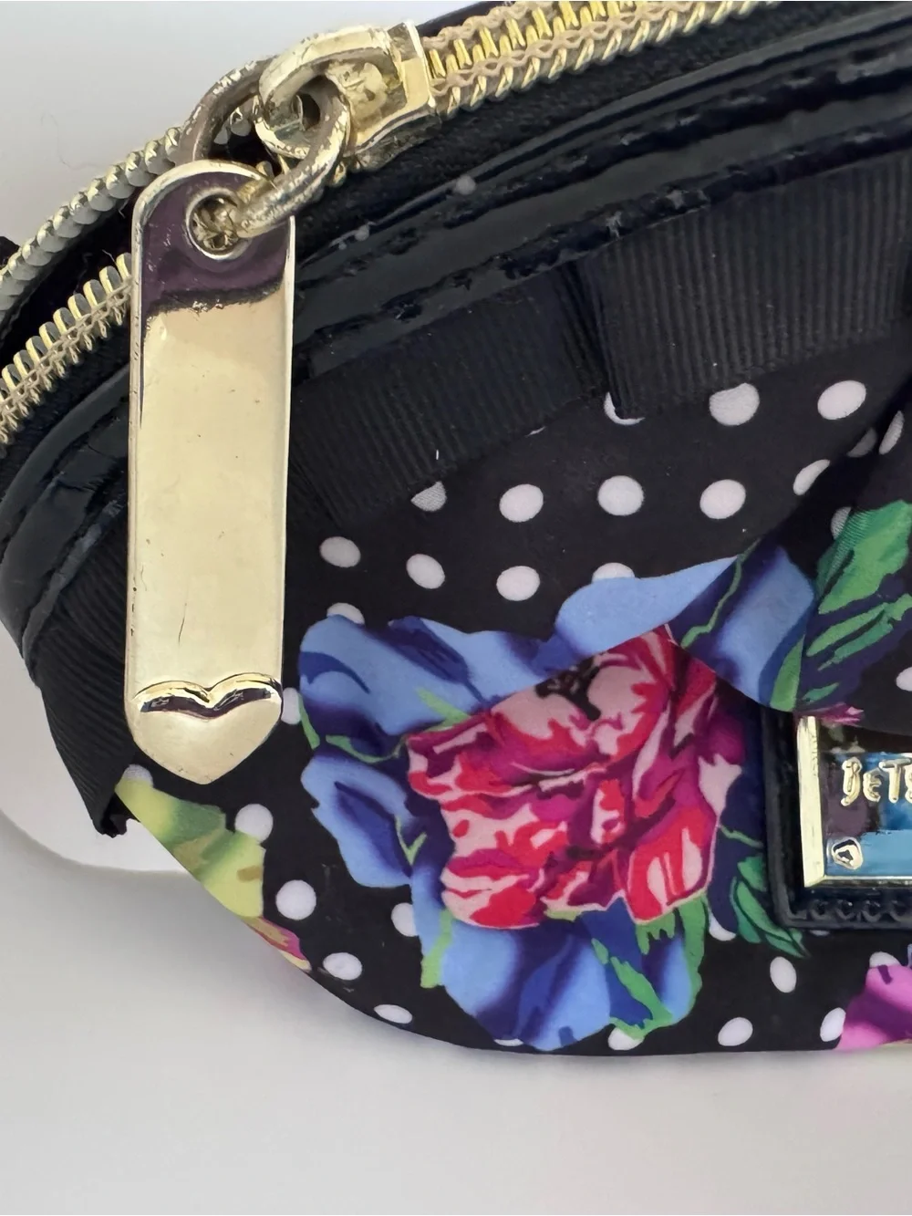 Betsey Johnson Floral Polka Dot Ruffle Cosmetic Makeup Bag Travel Zip Pouch Case
